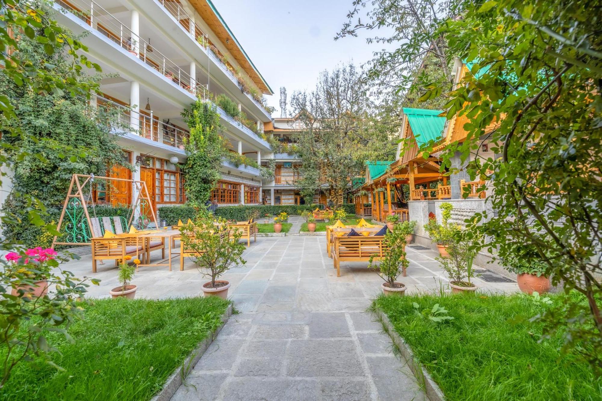 Hotel Hide-In Old Manali Exterior foto